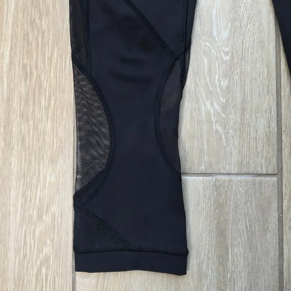 Lululemon Clear The Court Crop 21